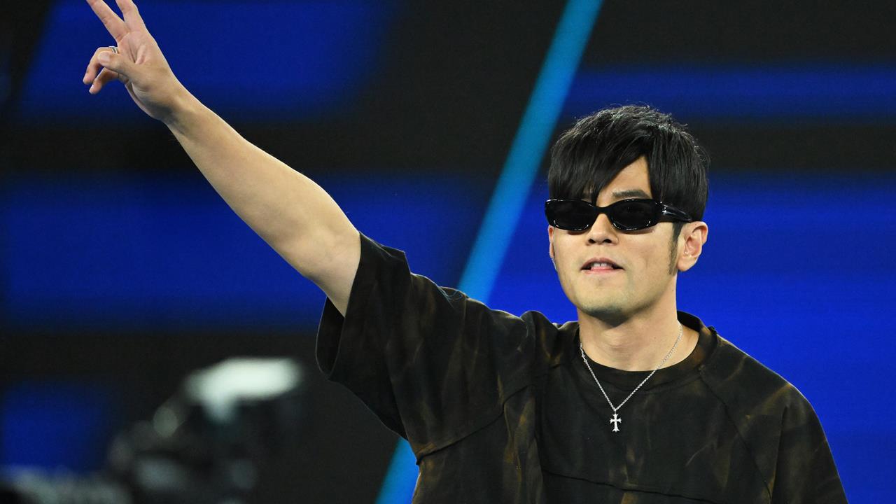 周杰倫澳網「連球都碰不到」！林書豪補刀「救命啊」刪片了