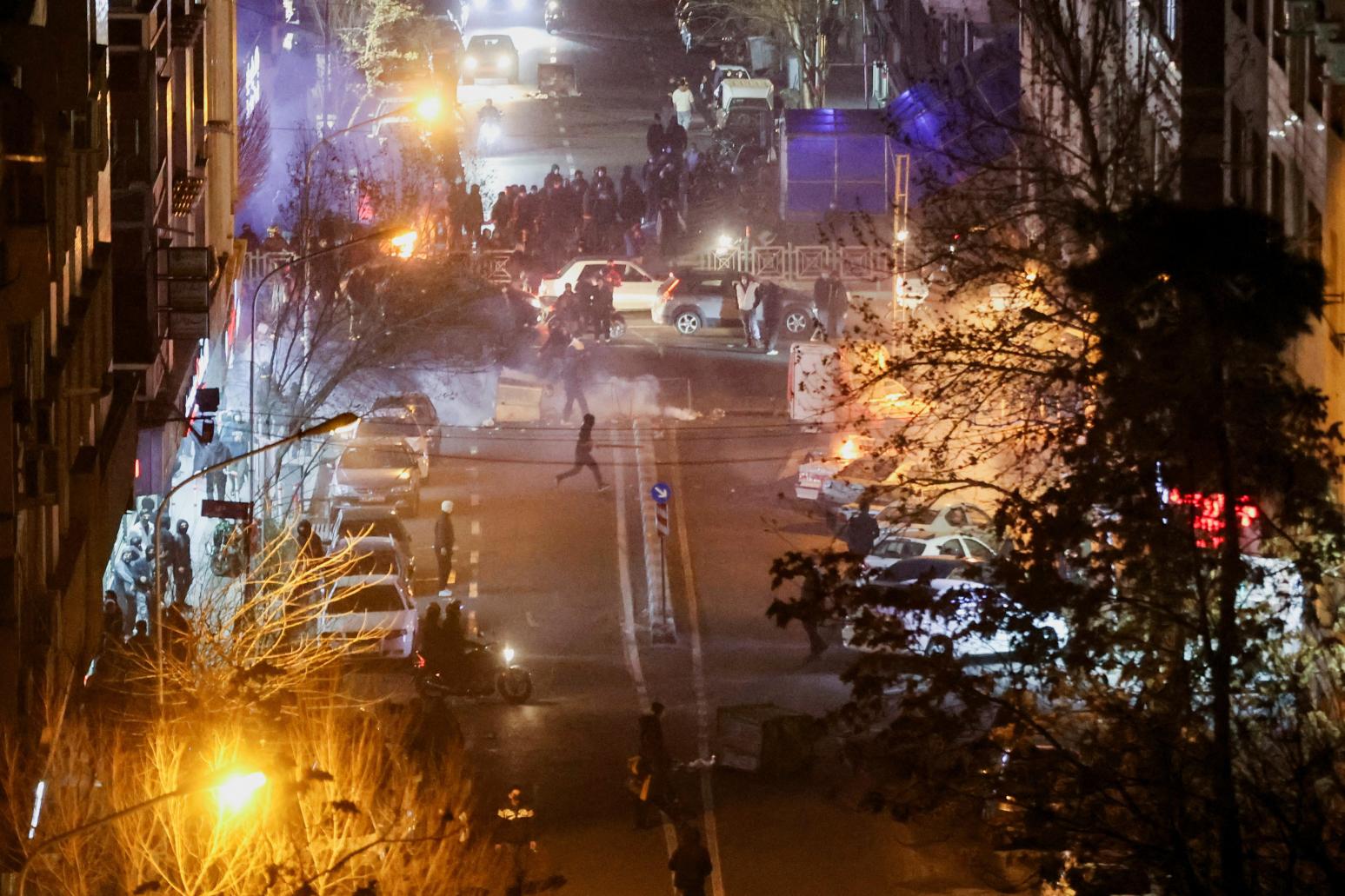 伊朗血腥鎮壓逾3千死　英媒：當局疑使用致命化學武器